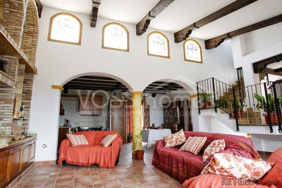 A Really Impressive Country House for sale near.. - 2