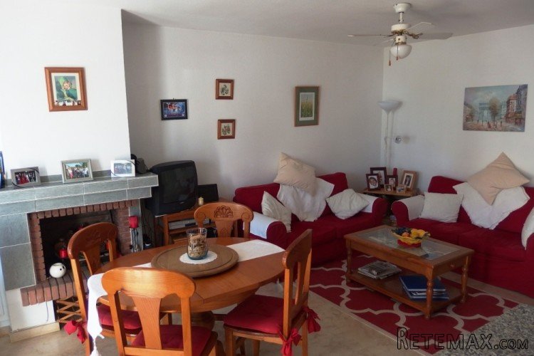 LolaBungalow Property Type:&nbsp; 2 Bedrooms, 1.. - 3