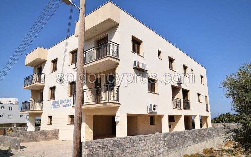 3 Bedrooms - Apartment - Larnaca - For.. - 2