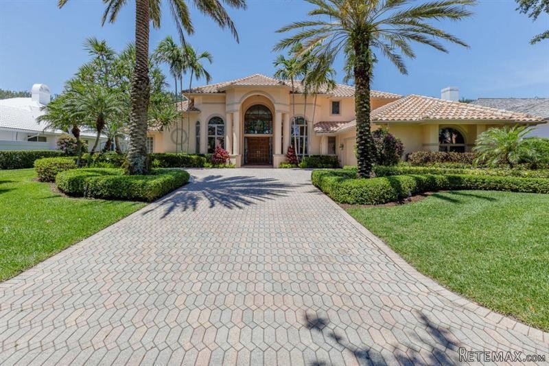 5 bedroom Residence For Sale: Jupiter..