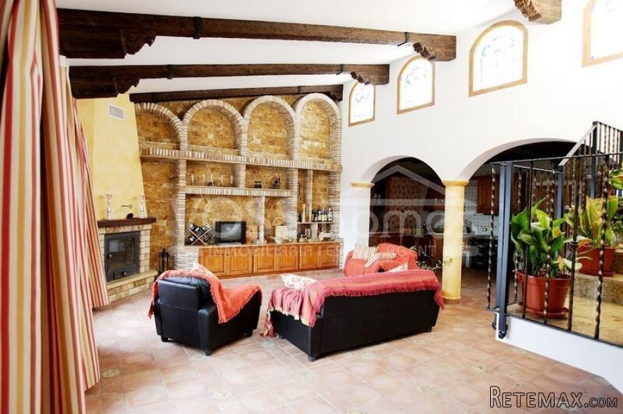 A Really Impressive Country House for sale near.. - 5