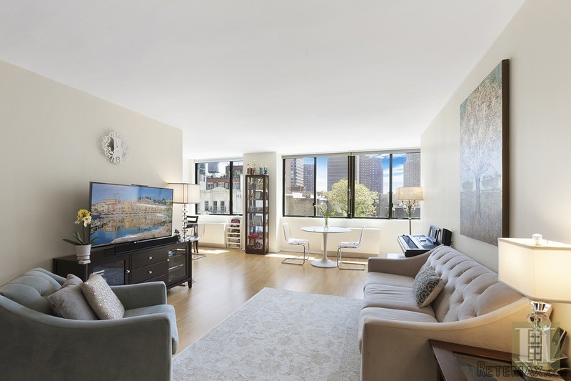 2 bedroom Apartment For Sale: 245 EAST..