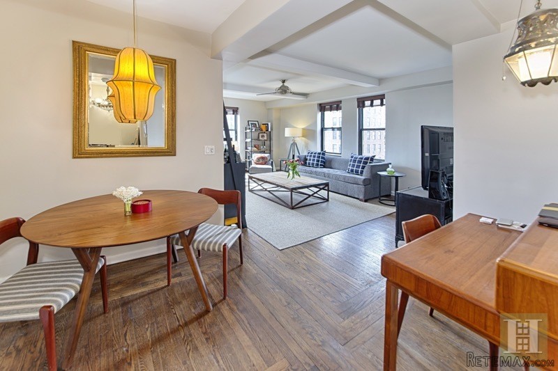 1 bedroom Apartment For Sale: 161 WEST.. - 2