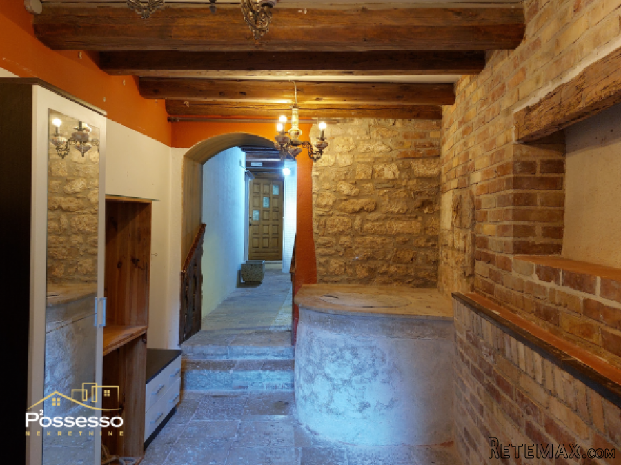 Rovinj - poslovni prostor - 2