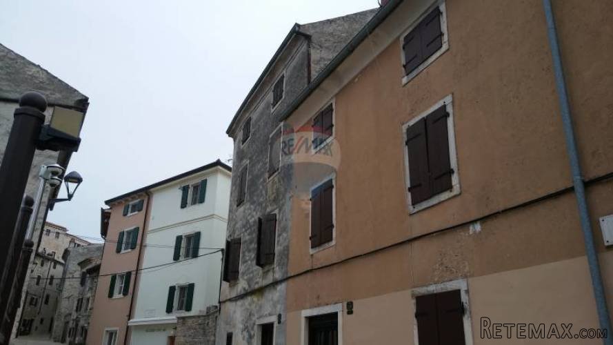 Istra, Bale, tradicionalna kuća u staroj jezgri - 2