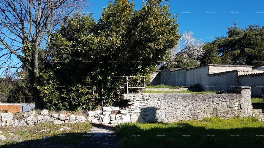 Pula! Kuća s dva stana i velikim vrtom. Blizina Mup-a. - 5