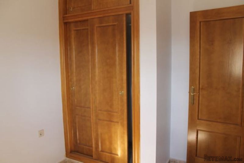 2 Bedrooms Apartment For Sale
