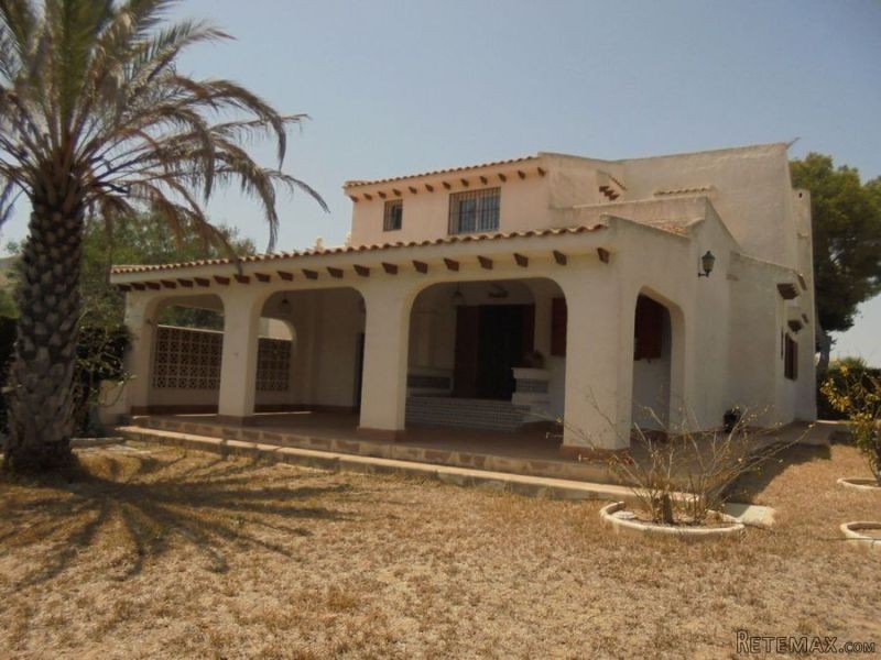 4 Bedrooms - Villa - Alicante - For Sale - 2