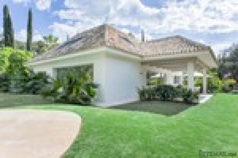 5 Bedrooms - Villa - Malaga - For Sale - 2