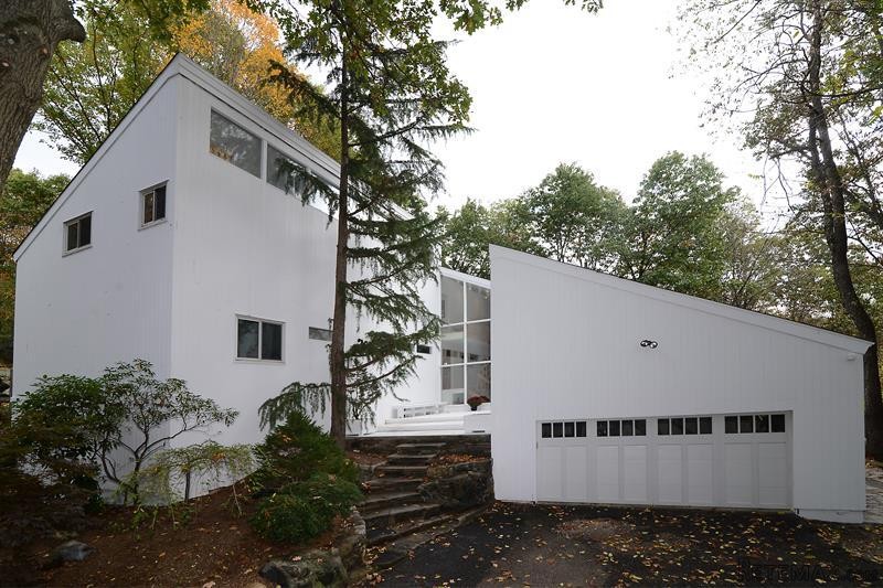 4 bedroom House For Sale: 4 High..