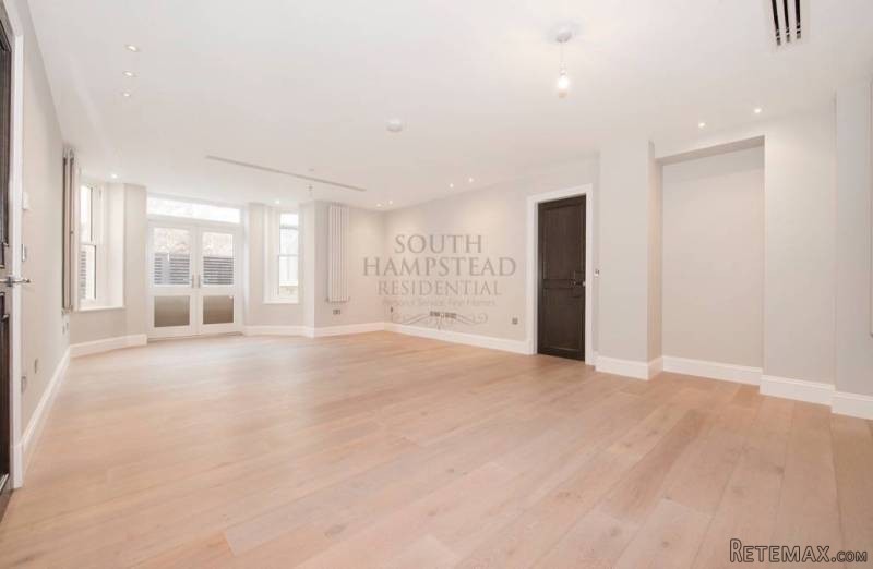 Garden Apartment, Flat 1, 9 Arkwright.. - 2