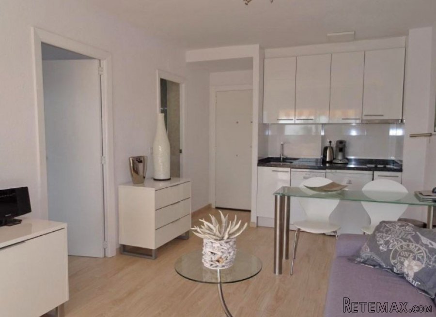Excellent apartment in a closed urbanization with a.. - 2