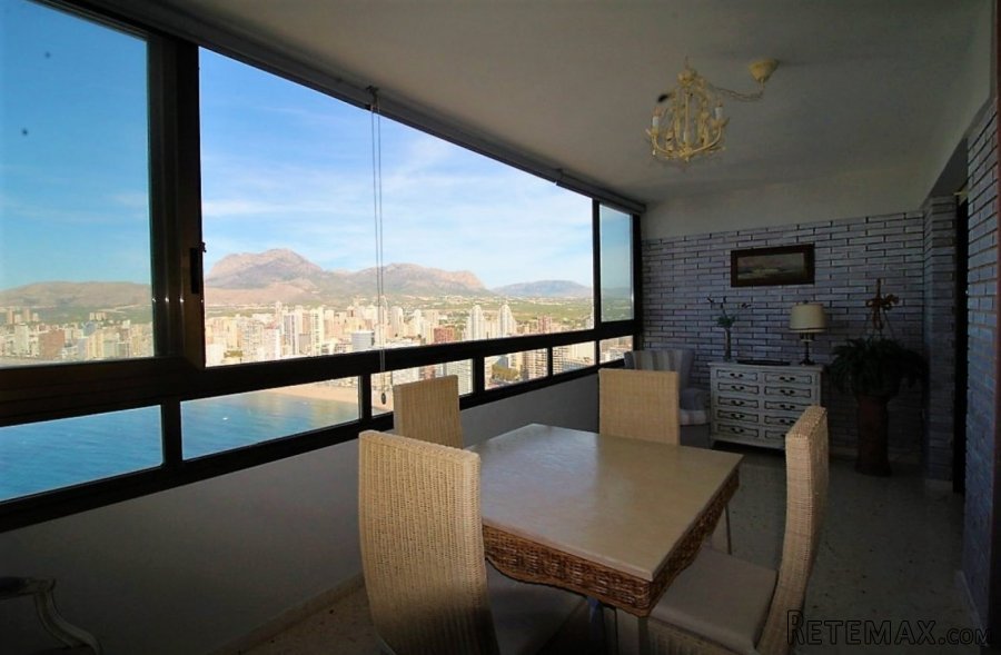 Vivienda de un dormitorio, cocina abierta al salón, baño c.. - 2