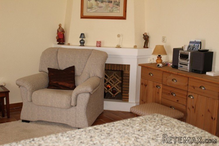 LolaBungalow Property Type:&nbsp; 2 Bedrooms, 1.. - 3