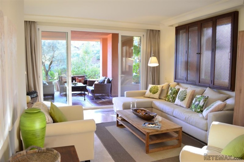 4 bedroom Apartment - 2