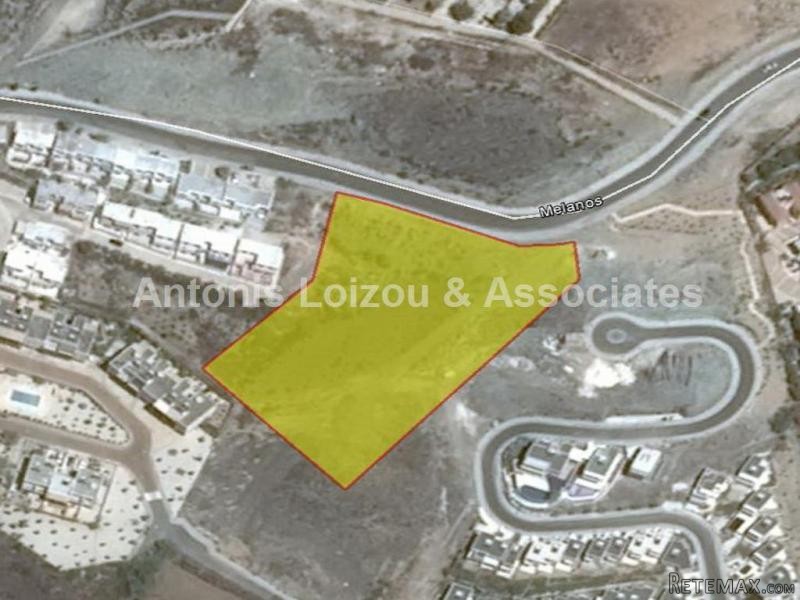 6,676 m2plot in Chlorakas with sea views