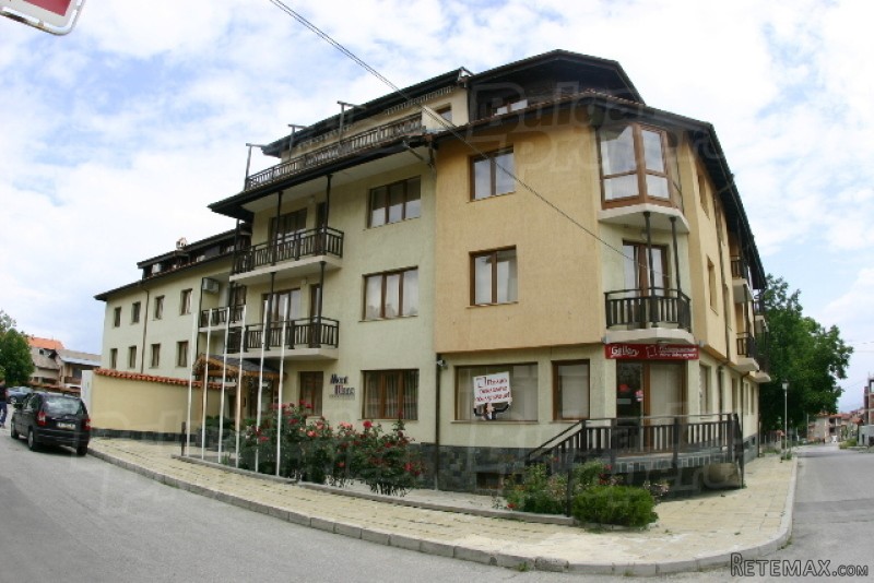 Apartment In Elite Complex At A Bargain..