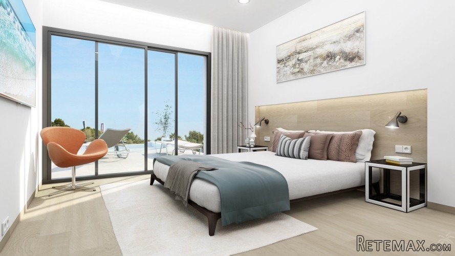 On an average plot of 435m² and located within 200 metres.. - 6