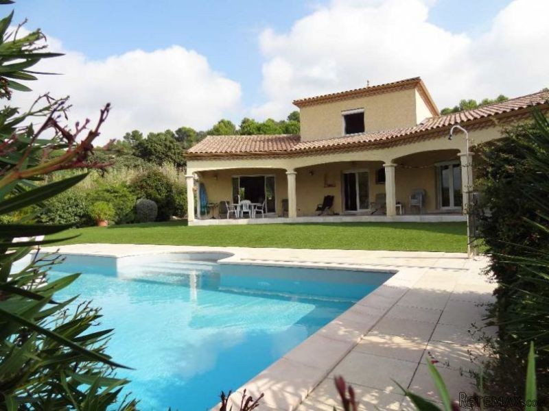 Quality Villa with Pool