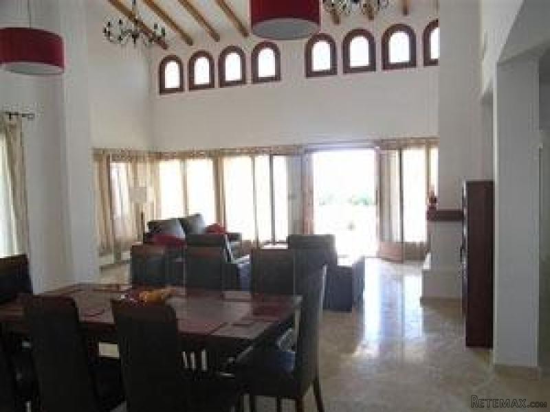 3 bedroom villa for sale - 2