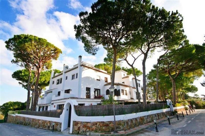2 bedroom apartment for sale - 2