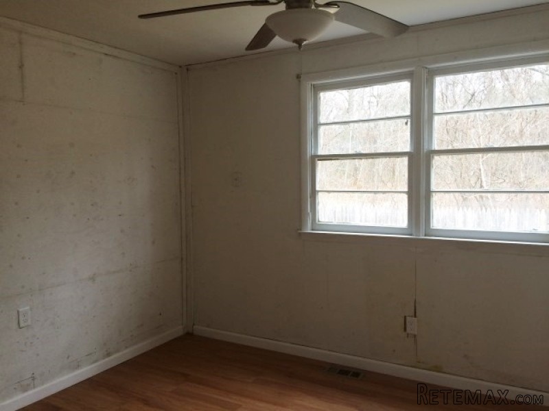 180 New Brooklyn Rd Berlin, NJ, 08009.. - 2