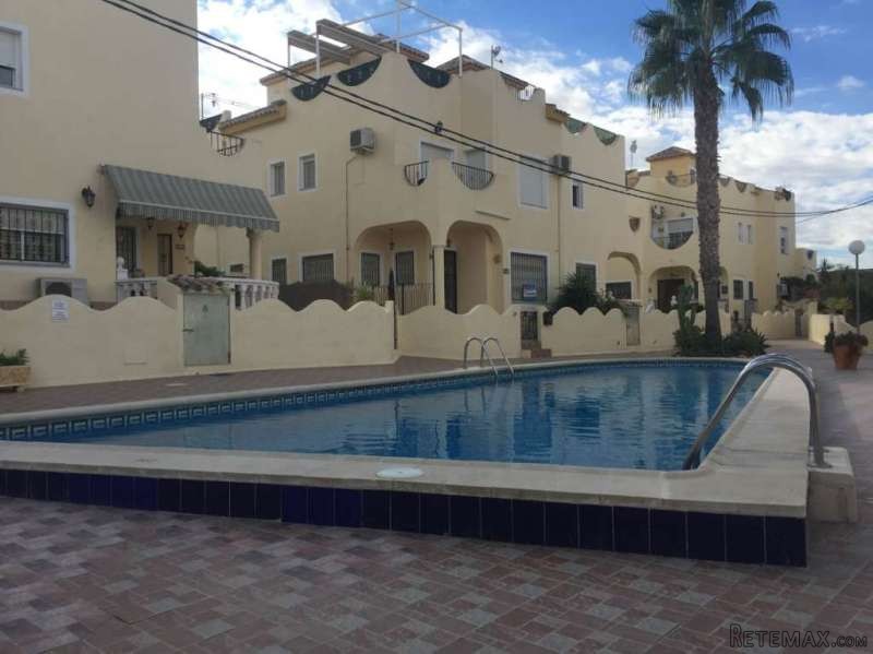 Immaculate 3 Bed Townhouse In Urb... - 2