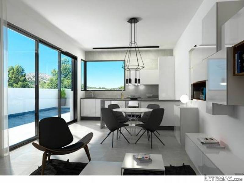 3 Bedroom 2 Bathroom Villa In La.. - 2