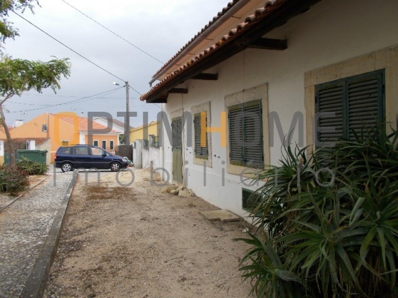 4 Bedrooms House For Sale - Santarem - 2