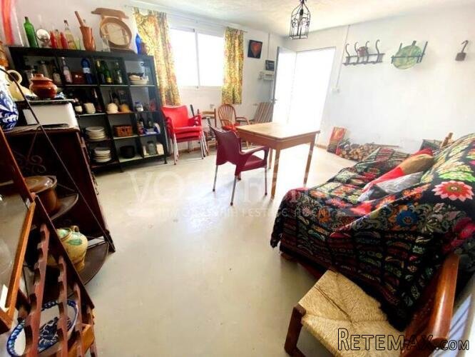 NEW LISTING TO VOSS HOMES - A full of potencial 2 bed, 1.. - 11