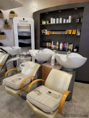 FRIZERSKI / KOZMETIČKI SALON, Vojak - 2