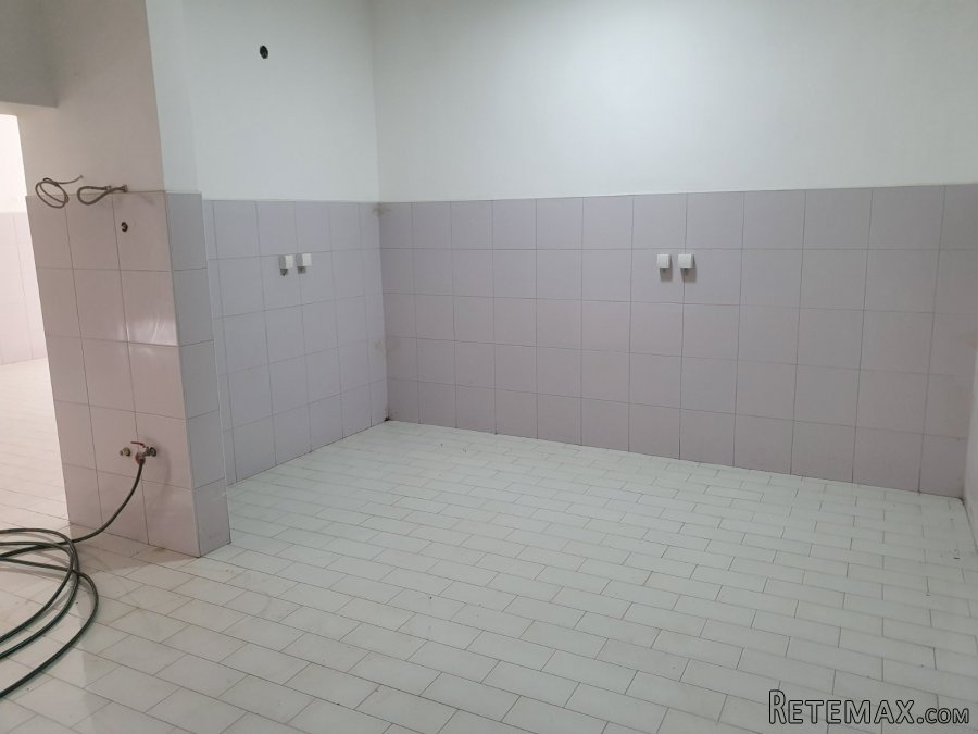 Izdajem poslovni prostor Smederevo-Vodanj - 12
