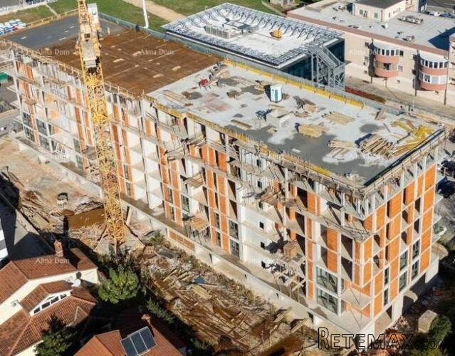 Pula! Višestambena, moderna zgrada s liftom, blizu centra... - 2