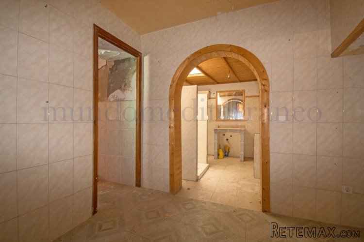 Charming old village house of 200m2 in a quiet little.. - 4