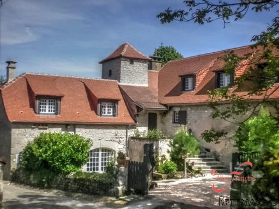 Nr Branceilles (19) - A quality character house (renovated to a..