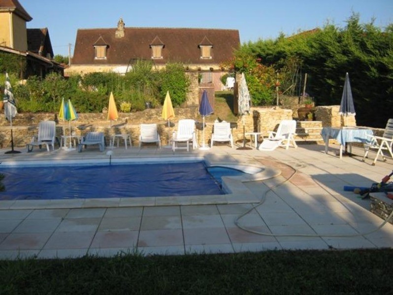 Two Perigourdine Style Houses With 2..