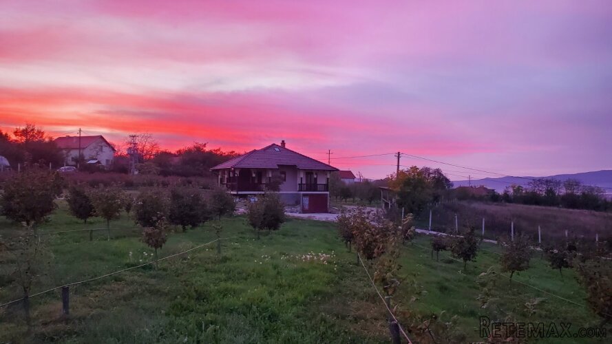 Prodajem kucu sa plantazom Žbevac-Bujanovac - 16