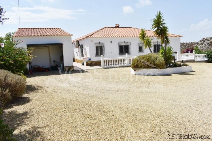 RESERVED/SALE AGREED NOVEMBER 2021 An absolutely stunning.. - 6