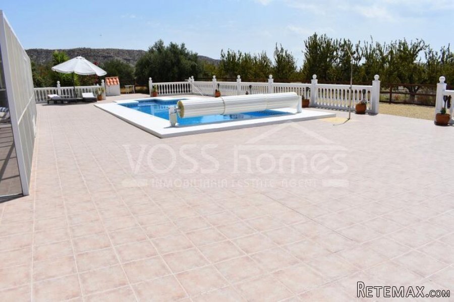 RESERVED/SALE AGREED NOVEMBER 2021 An absolutely stunning.. - 9
