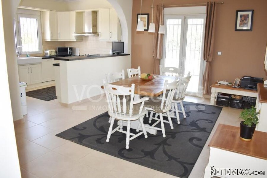 RESERVED/SALE AGREED NOVEMBER 2021 An absolutely stunning.. - 10