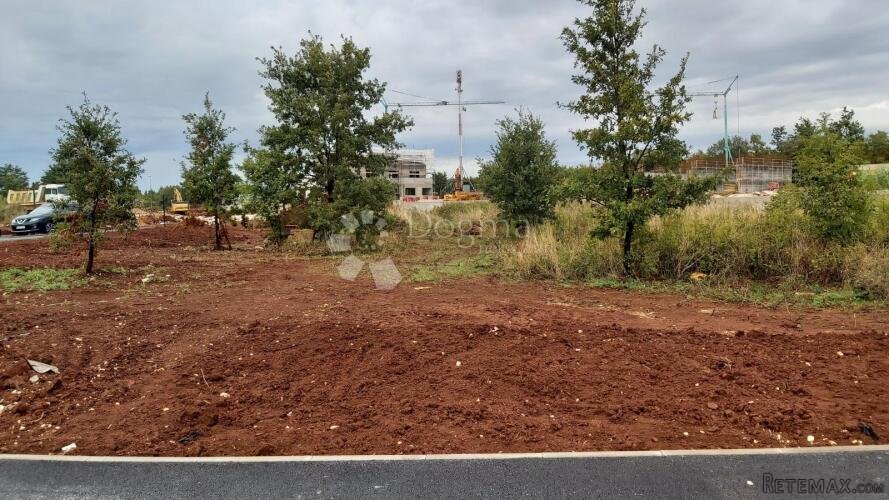 EKSKLUZIVNO! Industrijska zona Buići