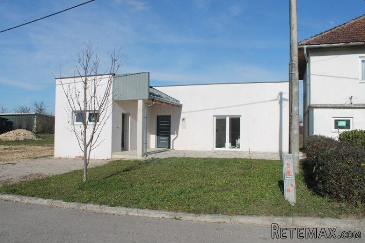 Posjed sa dvije kuće Čizmići Cazin - 22