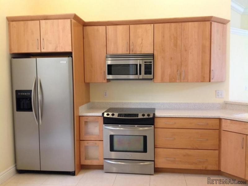 8575 Dynasty Dr, Boca Raton, FL - $2,250 - 2