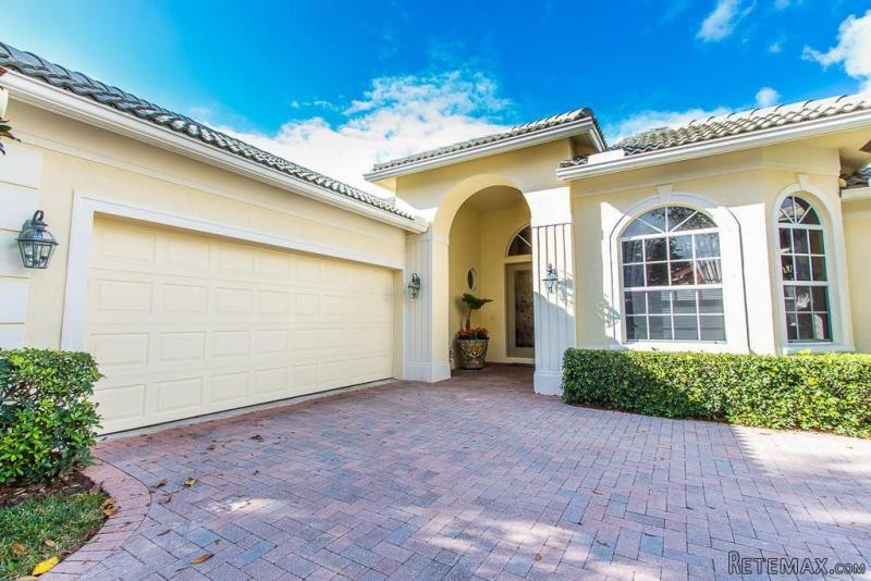9009 One Putt Pl, Port Saint Lucie, FL.. - 2