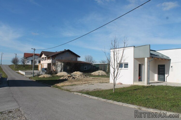 Posjed sa dvije kuće Čizmići Cazin - 24
