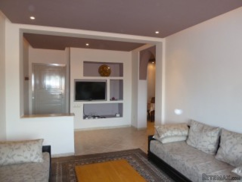 Furnished apartment 2Beds -1.5Bath -..