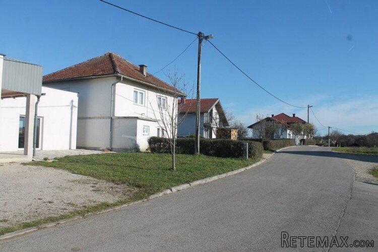 Posjed sa dvije kuće Čizmići Cazin - 25