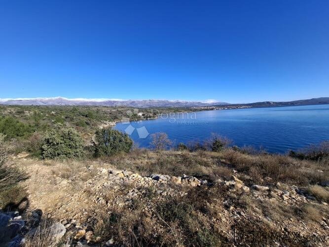 75m od mora sa prekrasnim pogledom