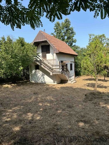 Prodajem kucu-vikendicu Barajevo-Veliki Borak