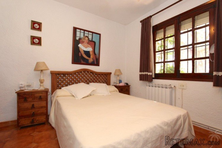 Traditional villa for sale with 3 bedrooms on one floor.. - 8